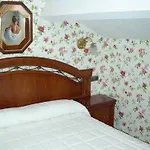 Hotel Le Petit *