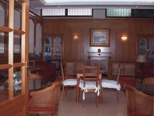 Le Petit * Salamanca